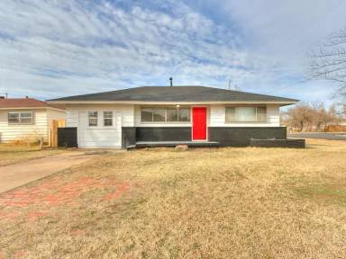 Main picture of 5721 SE 8th St