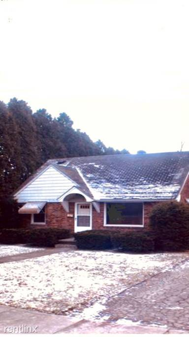 Main picture of 74 E Margaret Ave