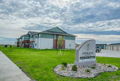 Main picture of 3555 40th Ave S