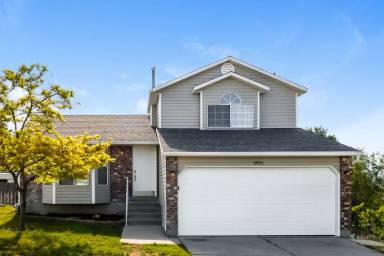Main picture of 5831 S Clear Vista Dr