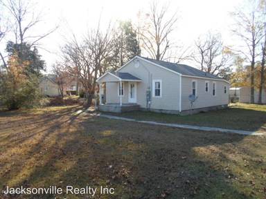 Main picture of 2111 Catherine Lake Rd