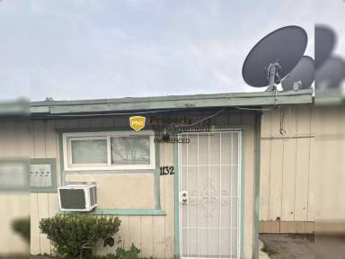 Main picture of 1128 M St