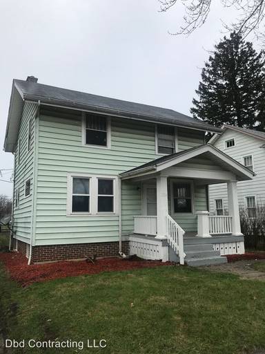 Main picture of 3206 Central Dr