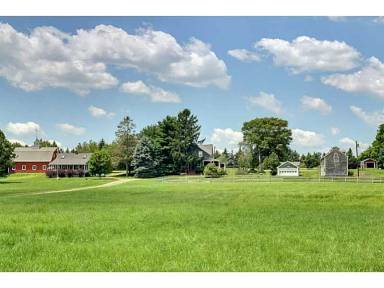 Main picture of 43 Serpentine Rd