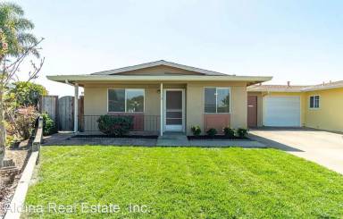 Main picture of 13 Carita Ct