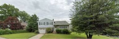 Main picture of 5319 Frosthoffer Ave