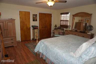 Main picture of 5750 Cinnamon Dr