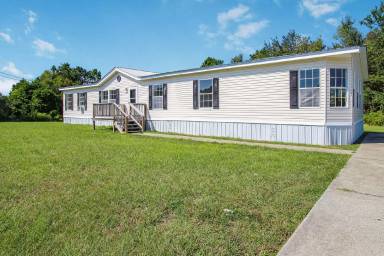 Main picture of 480 Persimmon Blvd NE