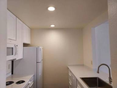 Main picture of 4471 Winona Ave