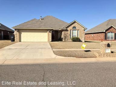 Main picture of 1001 NE 32nd St