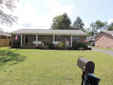Main picture of 1635 Ramsay St