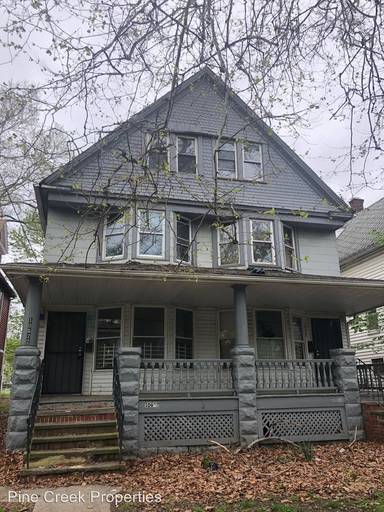 Main picture of 10622 Tacoma Ave