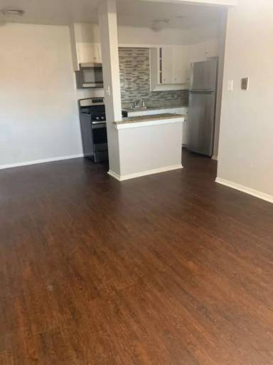 Main picture of 2505 Louise St