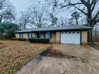 Main picture of 29 Melanie Ct