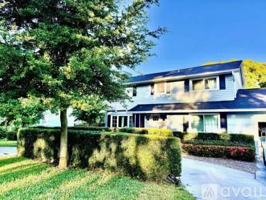 Main picture of 920 S Mills Ave