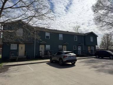 Main picture of 500 S Washington St