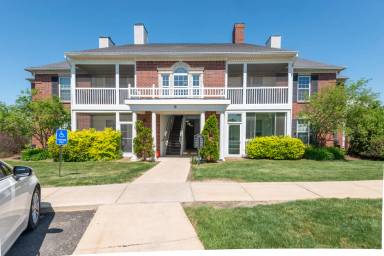 Main picture of 851 E Summerfield Glen Cir