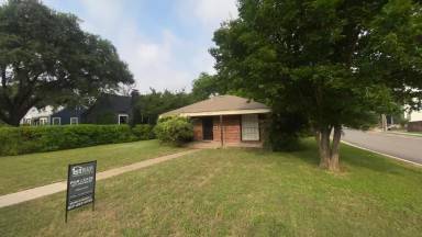Main picture of 3200 Merida Ave