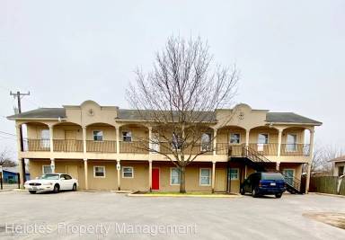 Main picture of 1702 W Craig Pl
