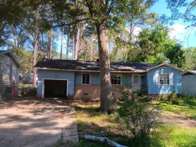Main picture of 2544 Mulberry St