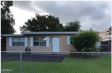 Main picture of 501 S 61st Ave