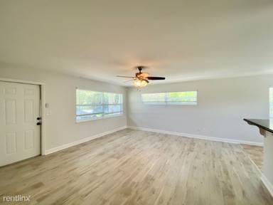 Main picture of 2360 14th St N
