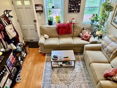 Main picture of 719 Sears St