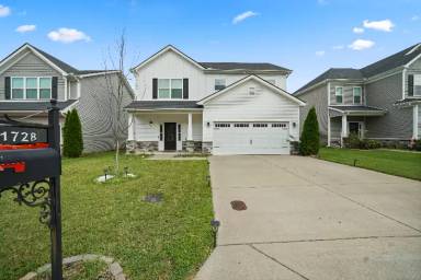 Main picture of 1728 Sunray Dr