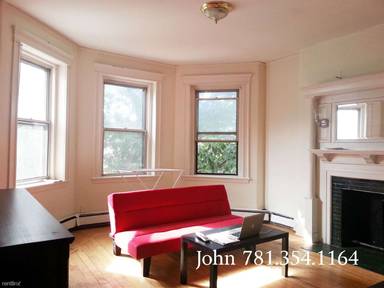 Main picture of 1426 Commonwealth Ave