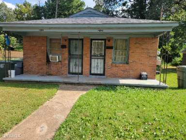 Main picture of 2121 Brown Ave