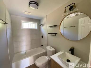 Main picture of 413 Howard Rd