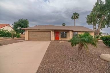 Main picture of 6409 E Grandview Dr