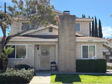 Main picture of 9242 Park St