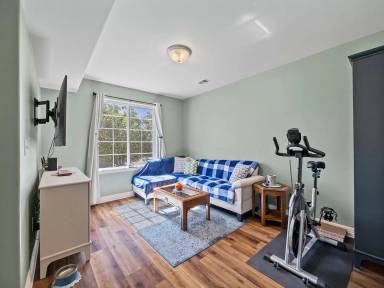 Main picture of 3808 Everton Dr