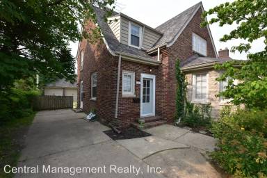 Main picture of 1146 Belmont Ave