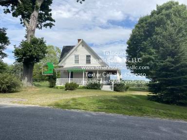 Main picture of 100 Upper Pond Rd