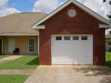 Main picture of 119 Pine Meadow Cir