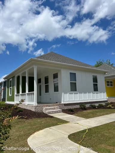 Main picture of 2105 Vance Ave
