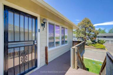 Main picture of 7903 York St