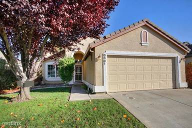 Main picture of 8561 Black Cherry Ct