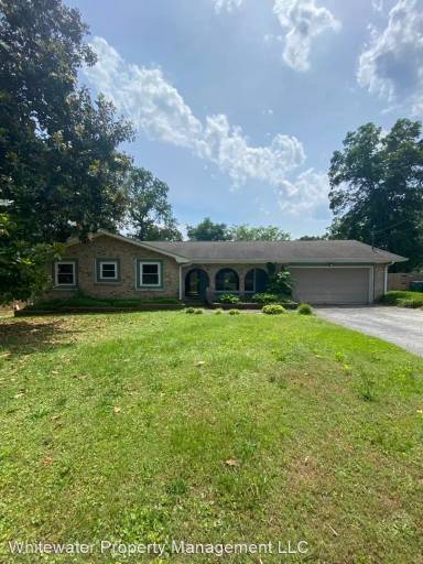 Main picture of 910 Wesley Dr