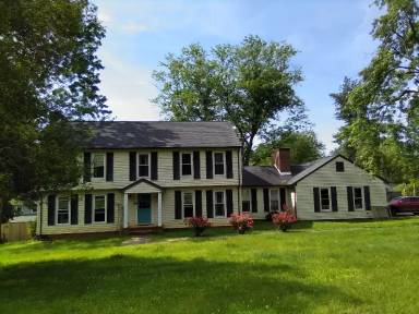 Main picture of 1625 Maiden Ln