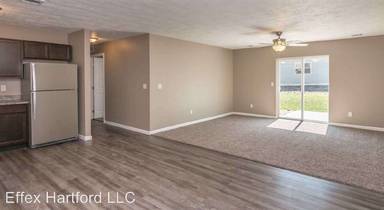 Main picture of 409 W Opal Ln