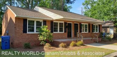 Main picture of 701 West Blvd