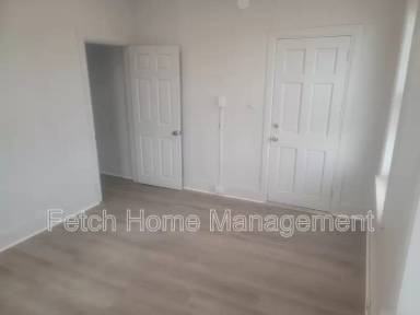 Main picture of 107-109 East Main St Apartments