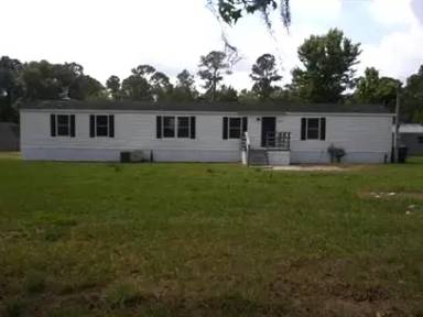 Main picture of 13295 Commonwealth Ave N