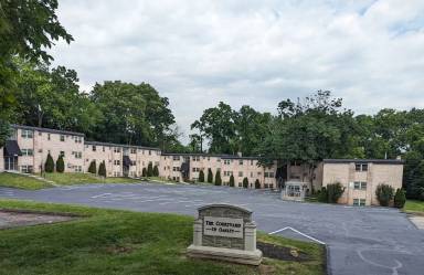 Main picture of The Courtyard Of Oakley