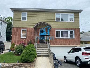 Main picture of 36 Griffith Ave