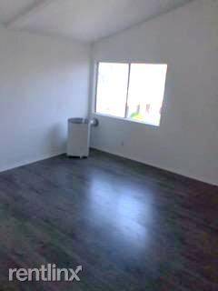Main picture of 12756 Matteson Ave