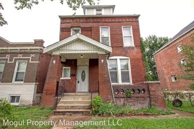 Main picture of 919 Bates St
